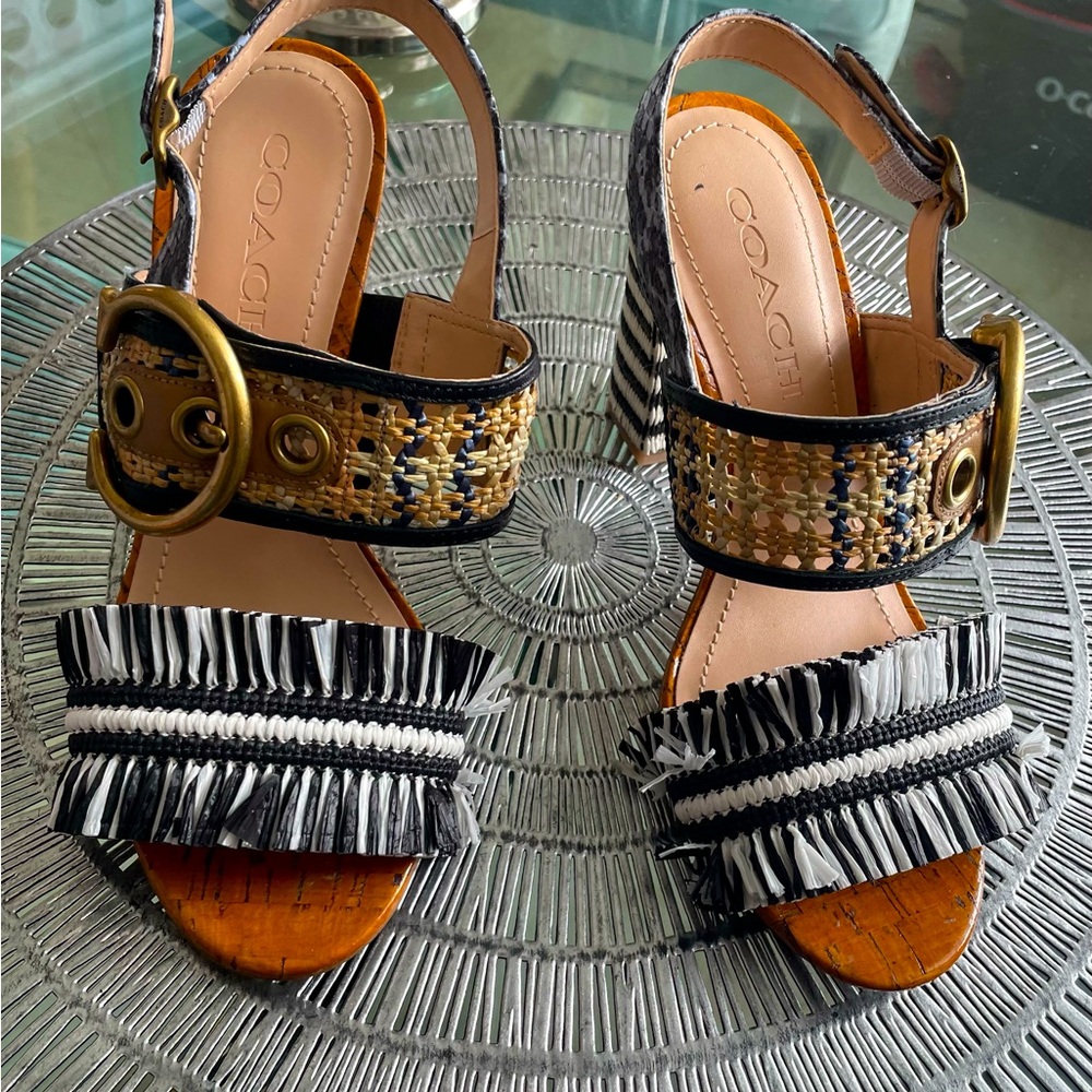 Coach Robin Sandal - Picture 2 of 6